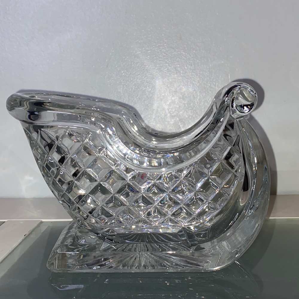1980s Vintage 24% Lead Crystal Sleigh Candy Dish Bowl
